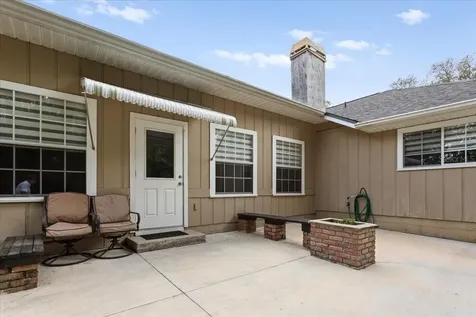 7710 NW 38th Place Gainesville FL 32606