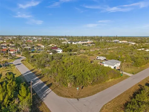 10177 Owl Head Circle Port Charlotte FL 33981
