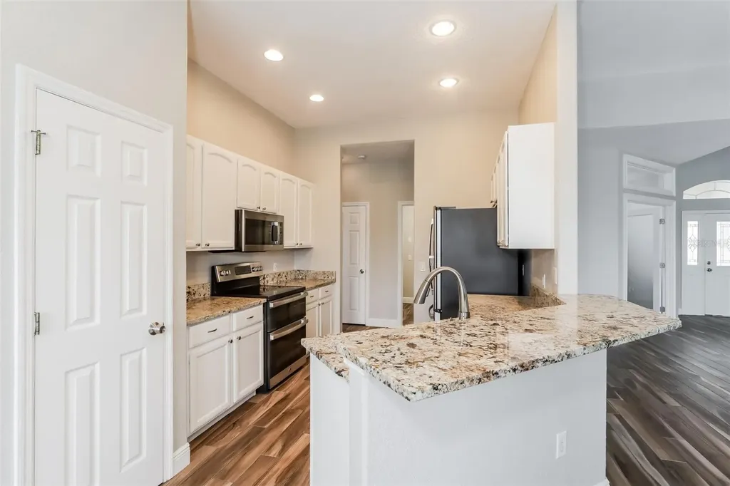 2954 Dunhill Circle Lakeland FL 33810