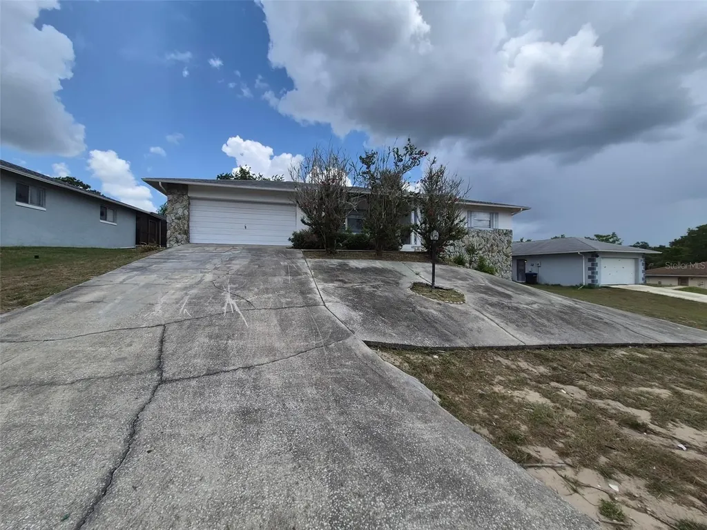 229 W Casurina Place Beverly Hills FL 34465