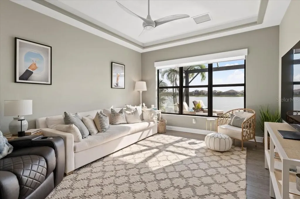 8096 Grande Shores Drive Sarasota FL 34240