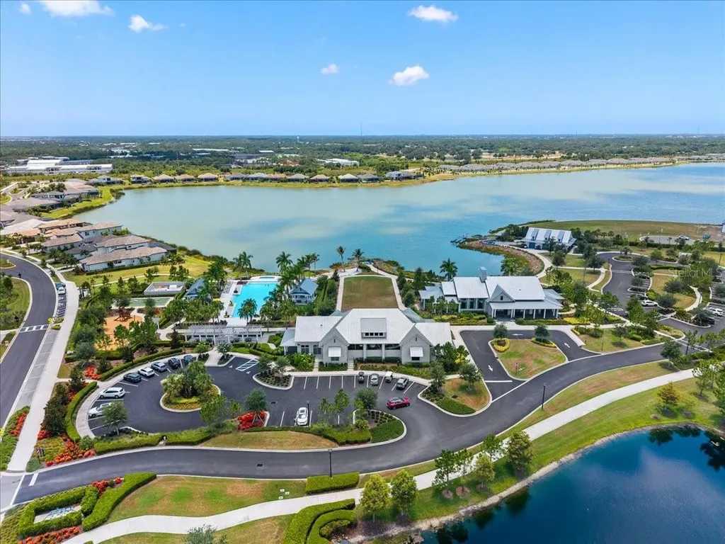 8096 Grande Shores Drive Sarasota FL 34240