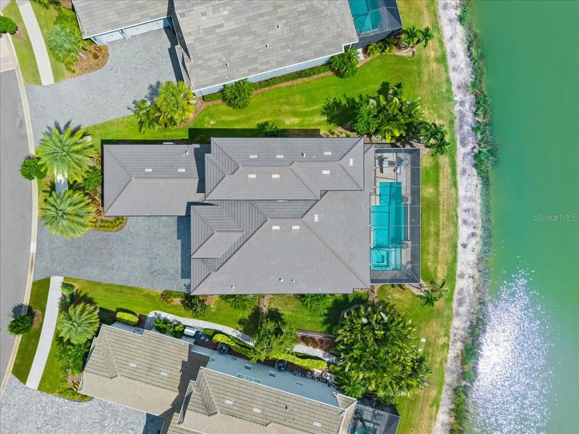 8096 Grande Shores Drive Sarasota FL 34240