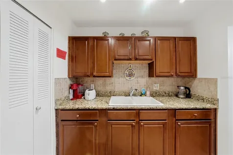 1235 S Highland Avenue Clearwater FL 33756