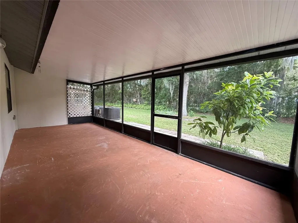 517 Whispering Pines Boulevard Inverness FL 34453