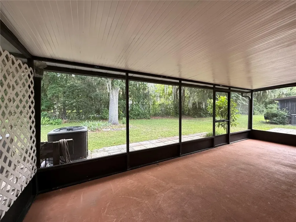 517 Whispering Pines Boulevard Inverness FL 34453