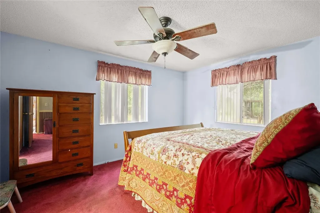 14702 Cr 719 Webster FL 33597