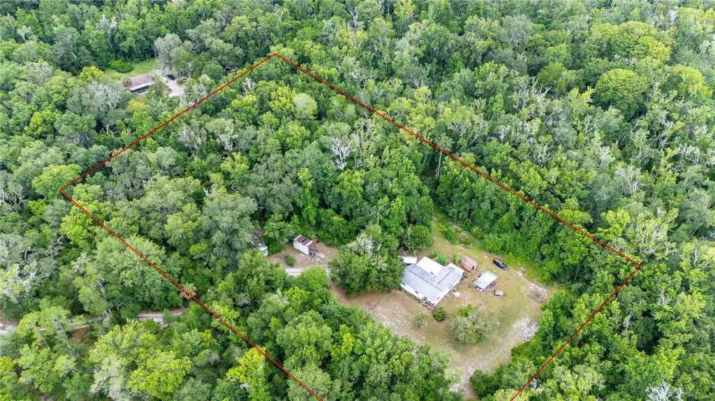 14702 Cr 719 Webster FL 33597