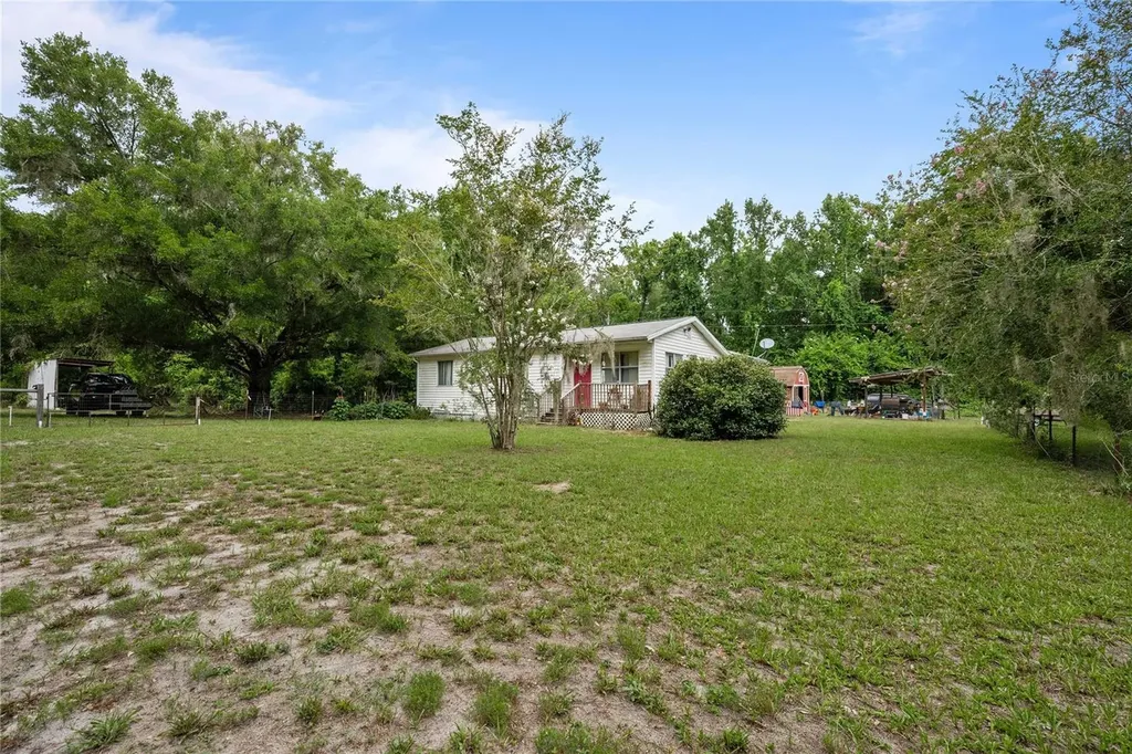 14702 Cr 719 Webster FL 33597