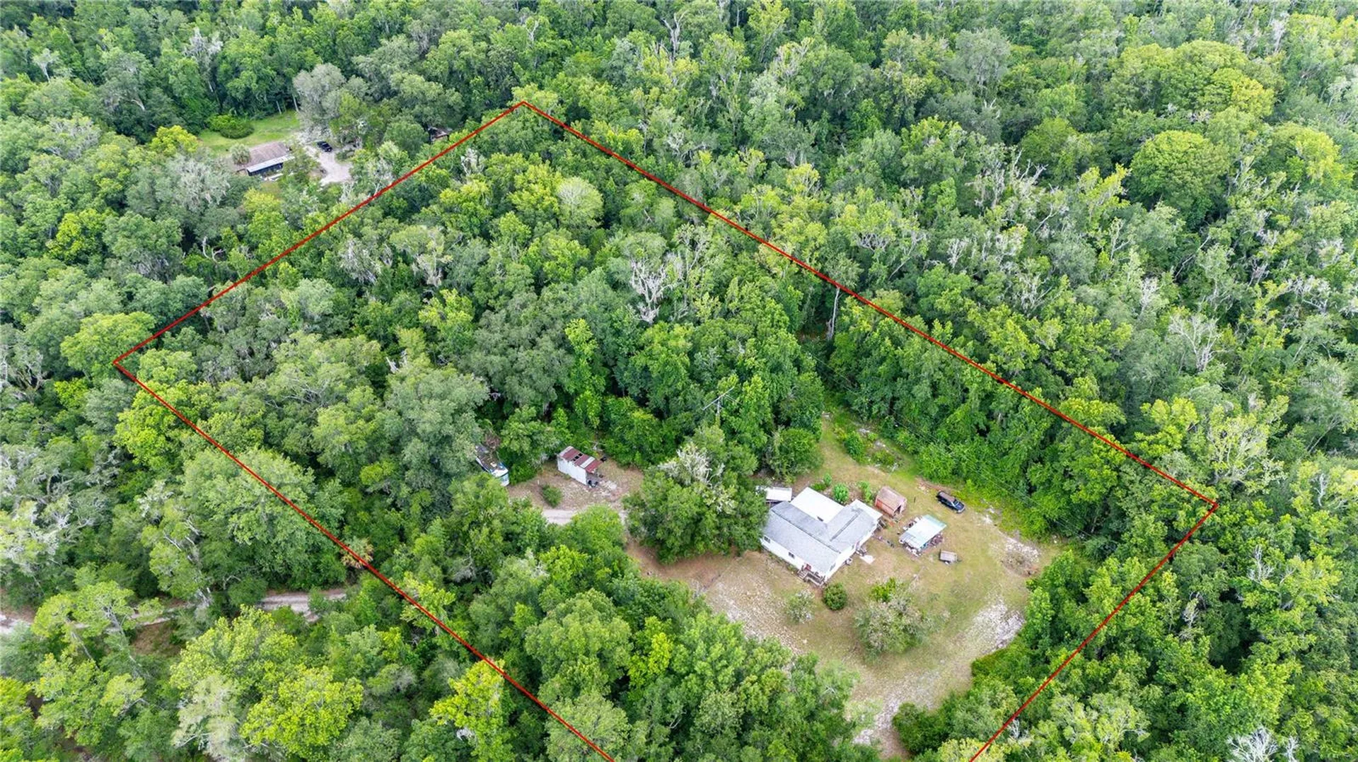 14702 Cr 719 Webster FL 33597