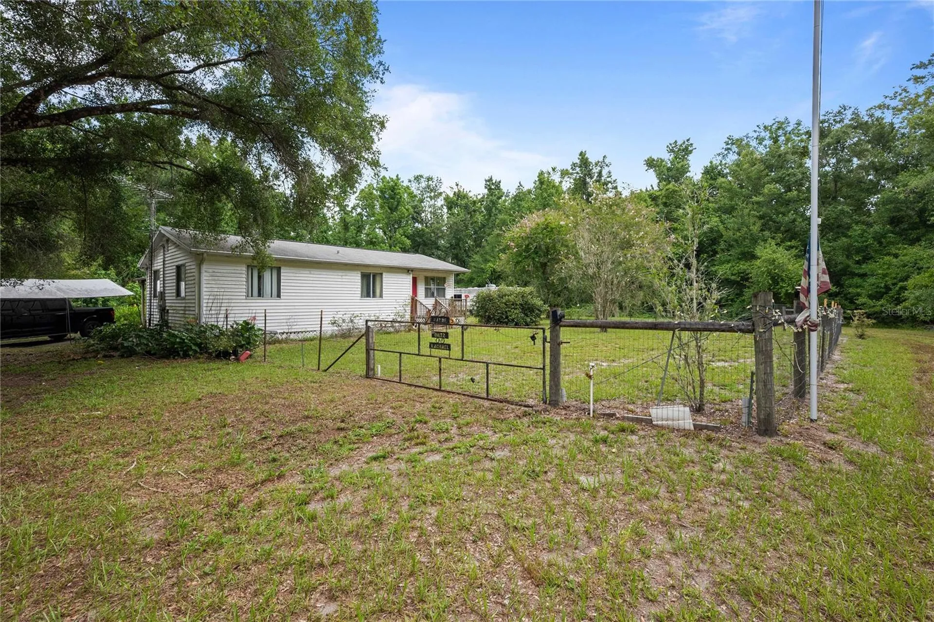 14702 Cr 719 Webster FL 33597