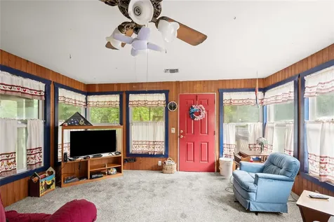 14702 Cr 719 Webster FL 33597