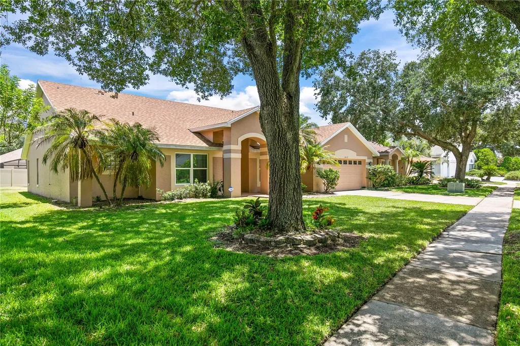 14112 Lord Barclay Drive Orlando FL 32837