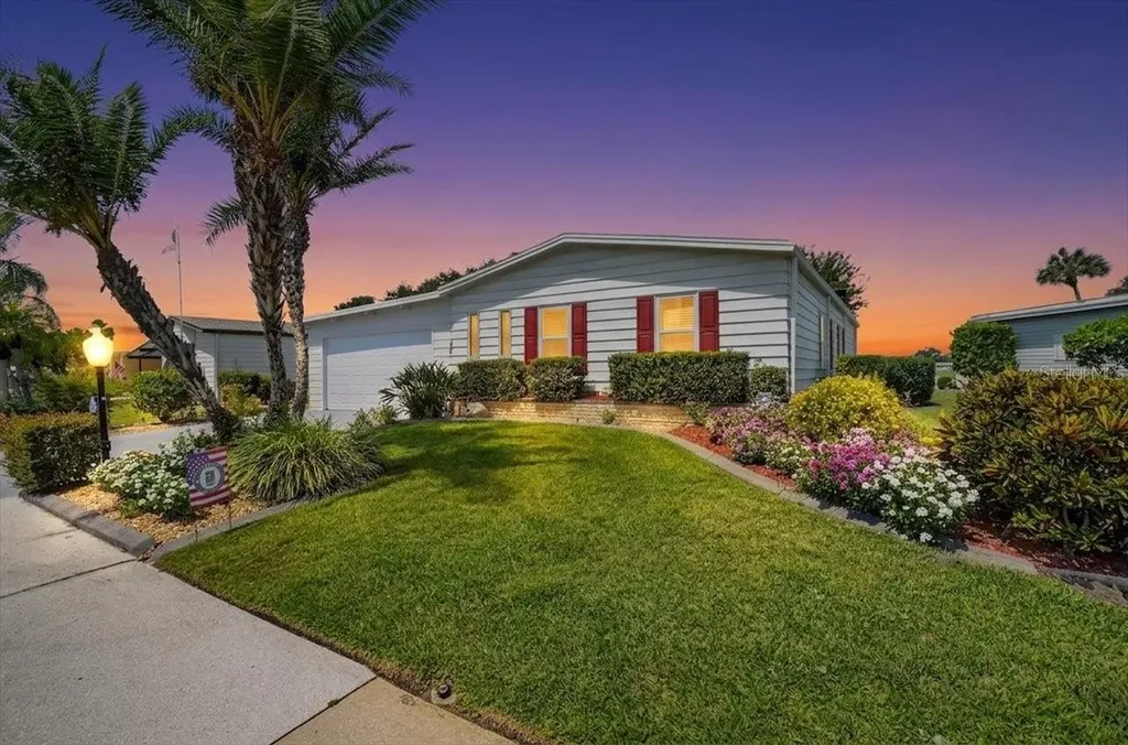 8469 Imperial Lakes Circle Palmetto FL 34221