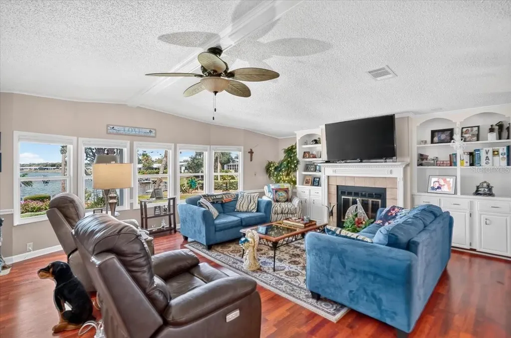 8469 Imperial Lakes Circle Palmetto FL 34221