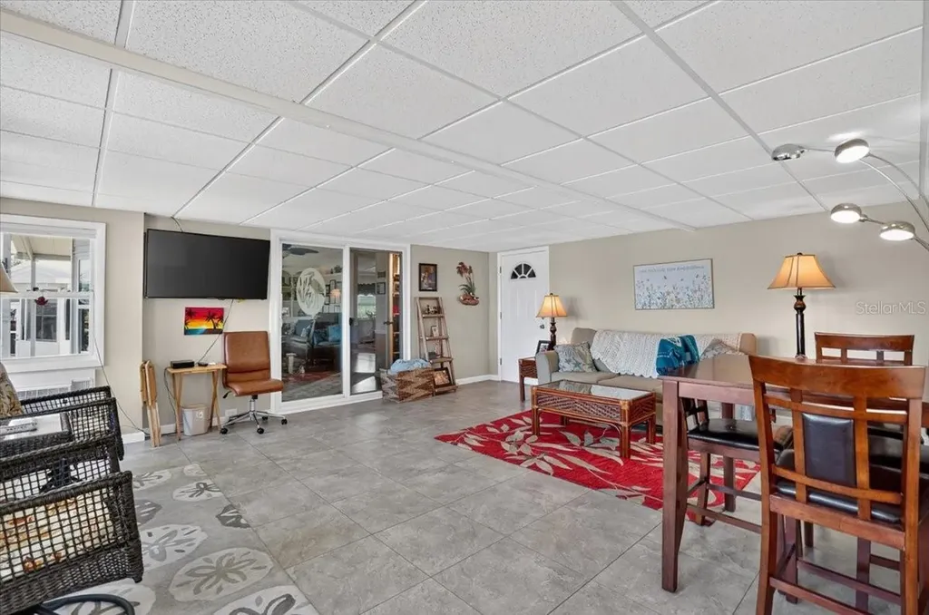 8469 Imperial Lakes Circle Palmetto FL 34221