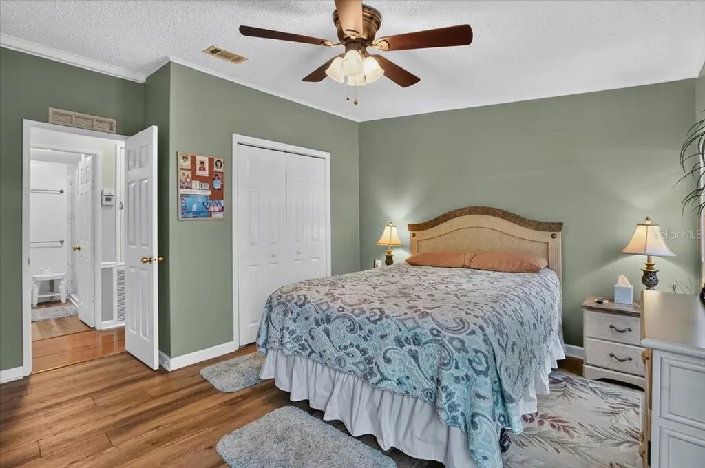 8469 Imperial Lakes Circle Palmetto FL 34221