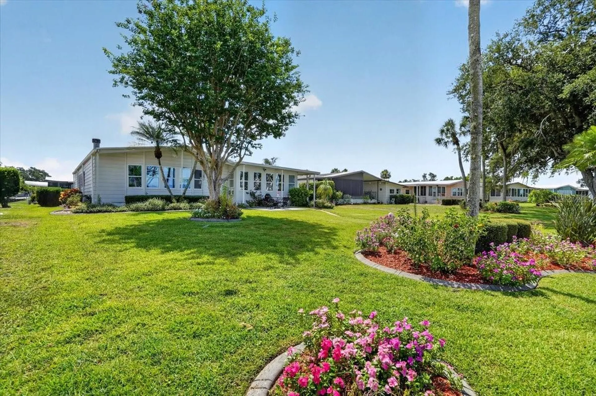 8469 Imperial Lakes Circle Palmetto FL 34221