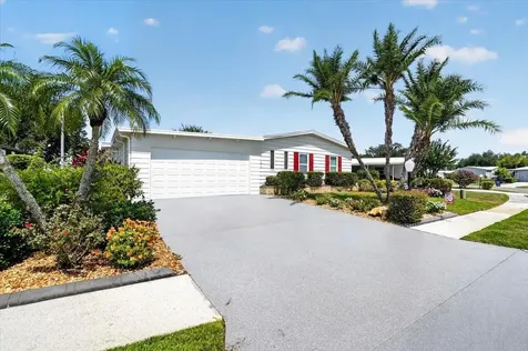 8469 Imperial Lakes Circle Palmetto FL 34221