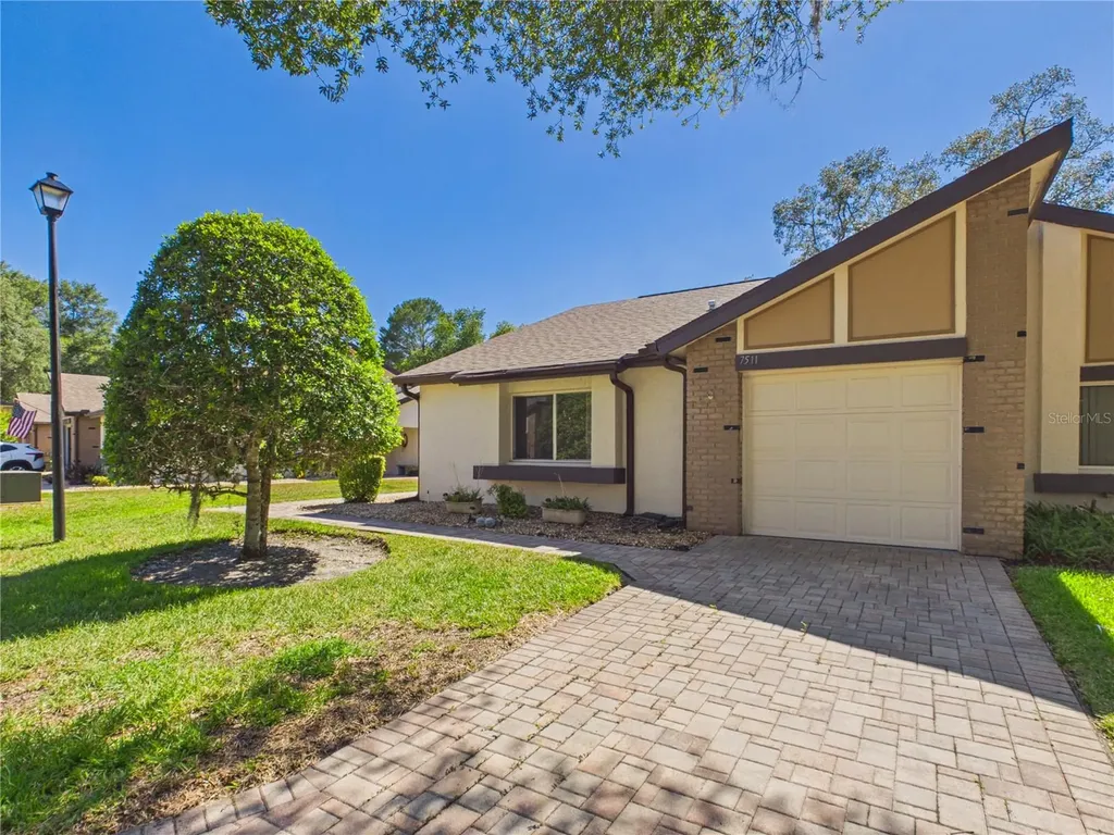 7511 Heather Walk Drive Weeki Wachee FL 34613