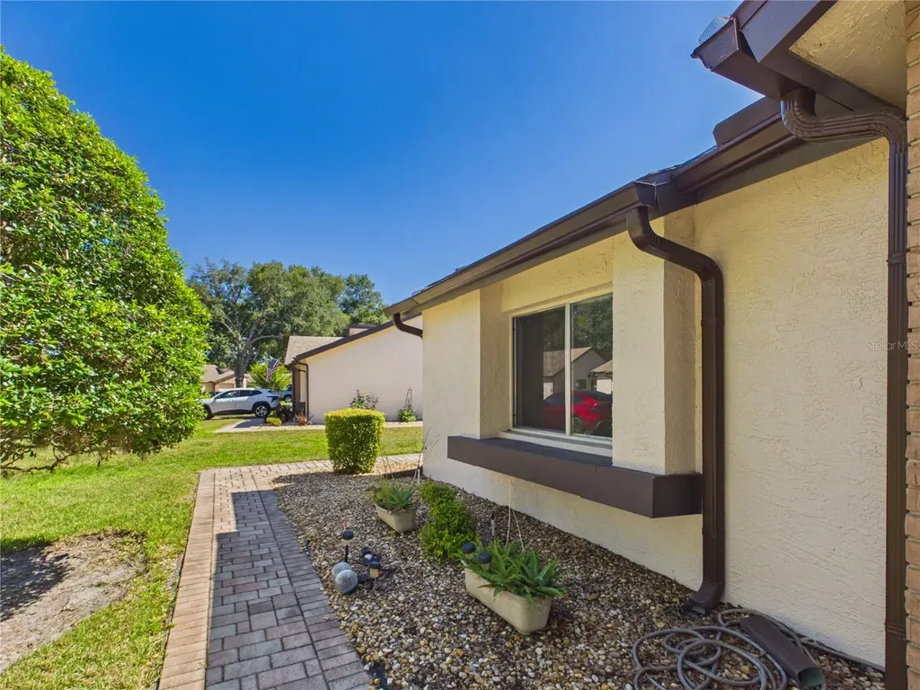 7511 Heather Walk Drive Weeki Wachee FL 34613