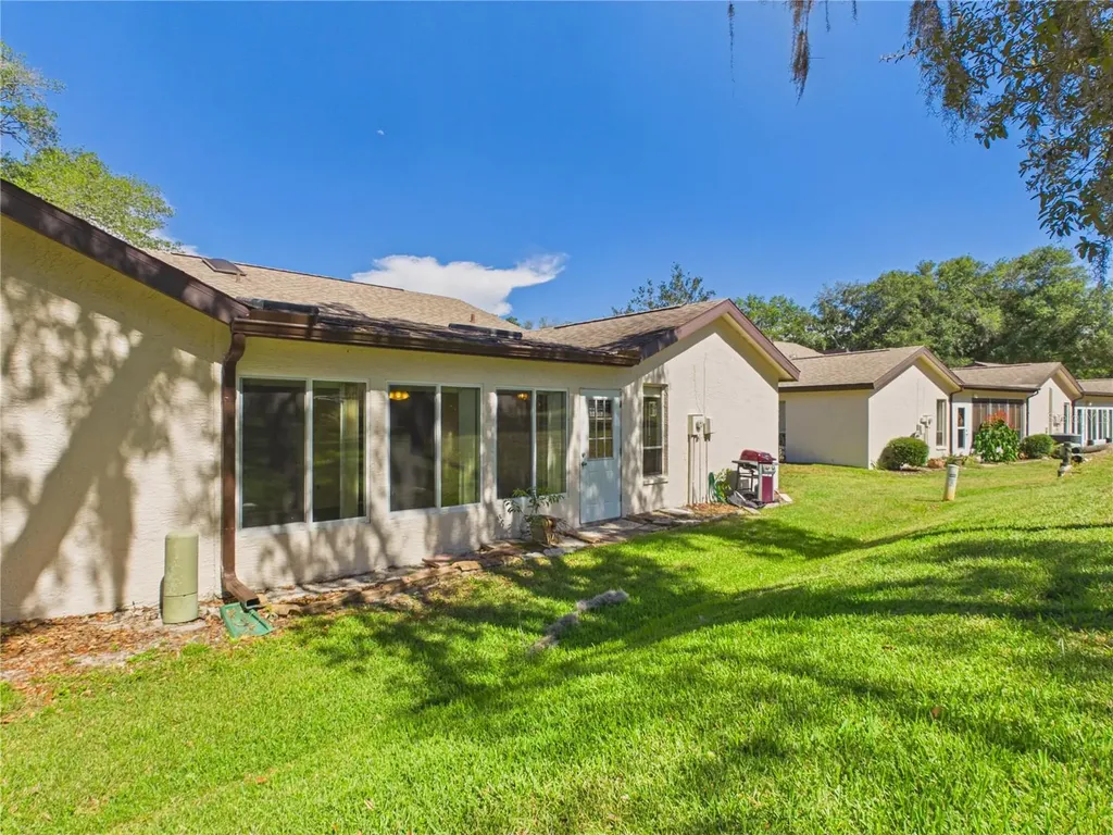 7511 Heather Walk Drive Weeki Wachee FL 34613