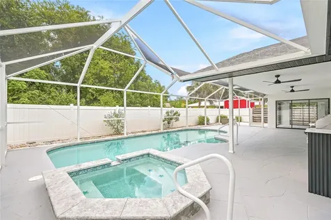 4916 32nd Avenue Drive W Bradenton FL 34209