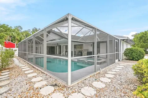 4916 32nd Avenue Drive W Bradenton FL 34209