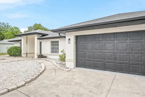 4916 32nd Avenue Drive W Bradenton FL 34209