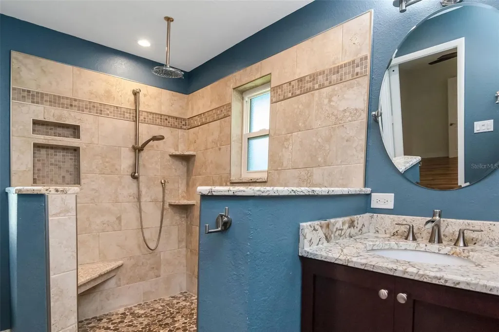 1801 Oak Park Drive N Clearwater FL 33764