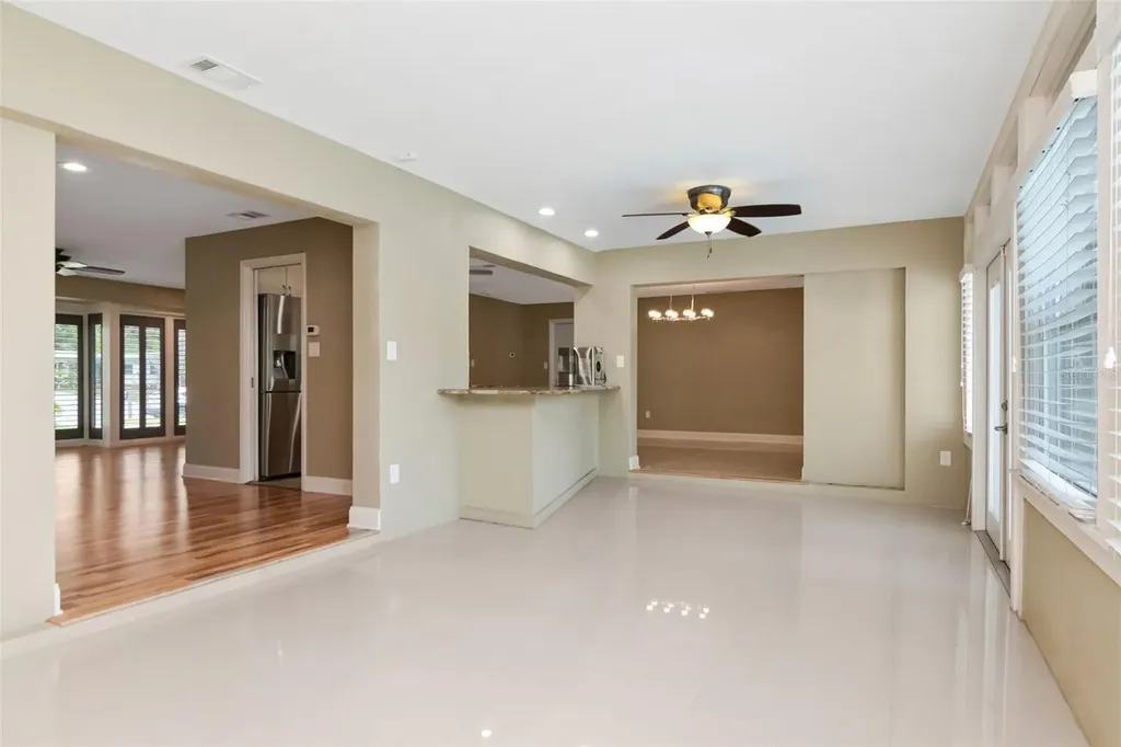 1801 Oak Park Drive N Clearwater FL 33764
