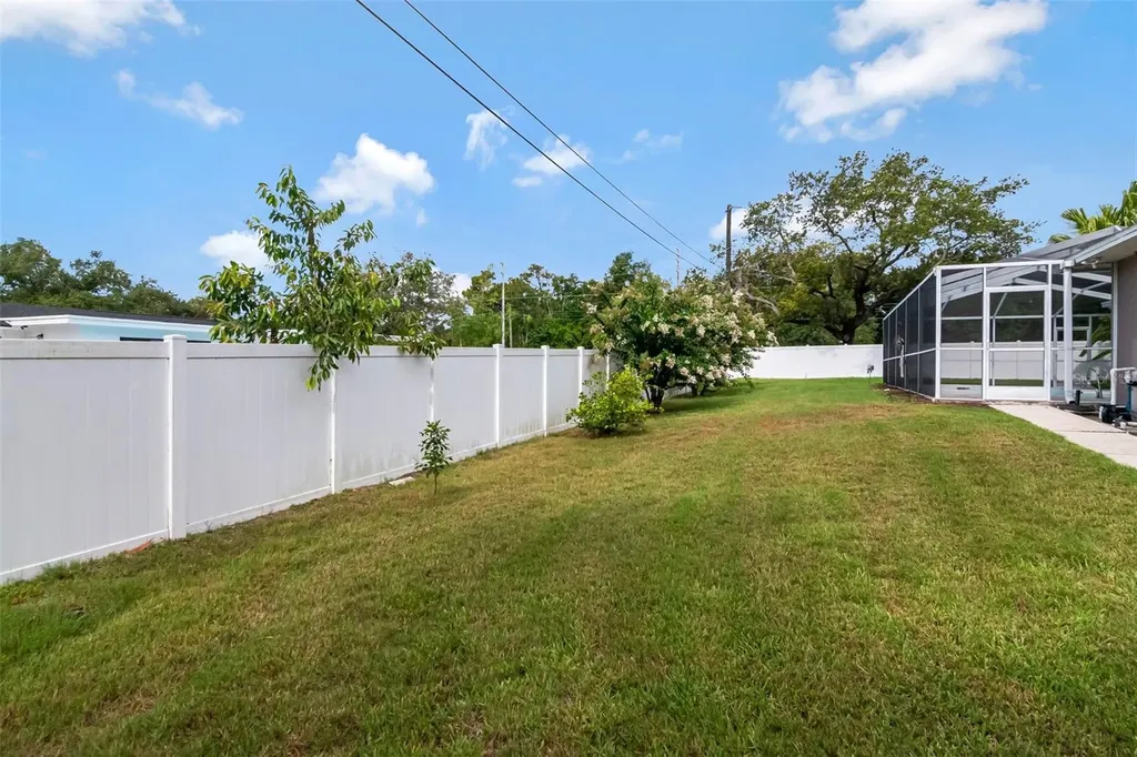 1801 Oak Park Drive N Clearwater FL 33764