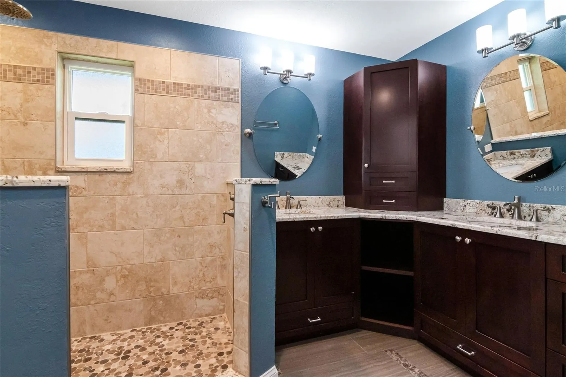 1801 Oak Park Drive N Clearwater FL 33764