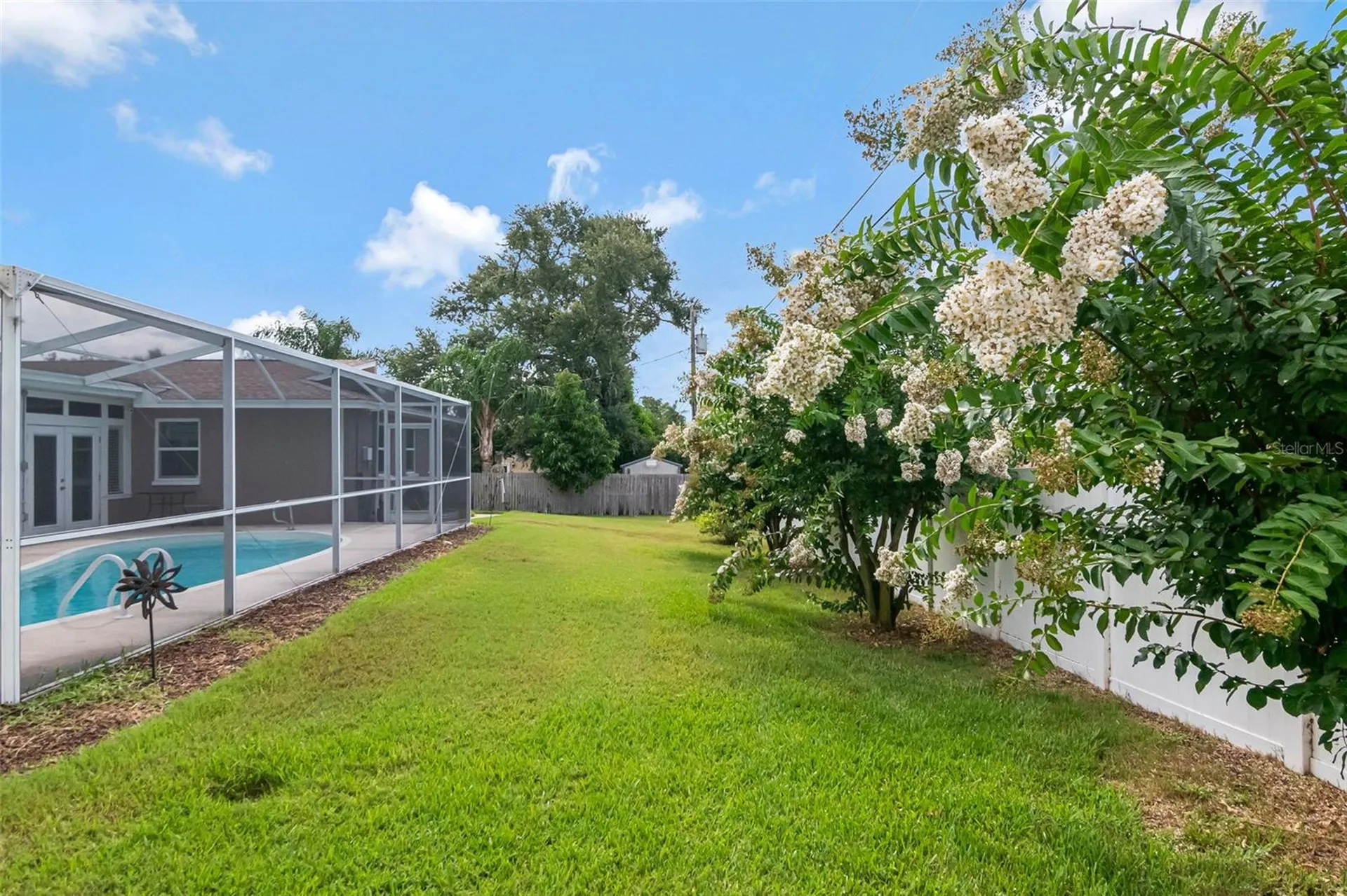 1801 Oak Park Drive N Clearwater FL 33764
