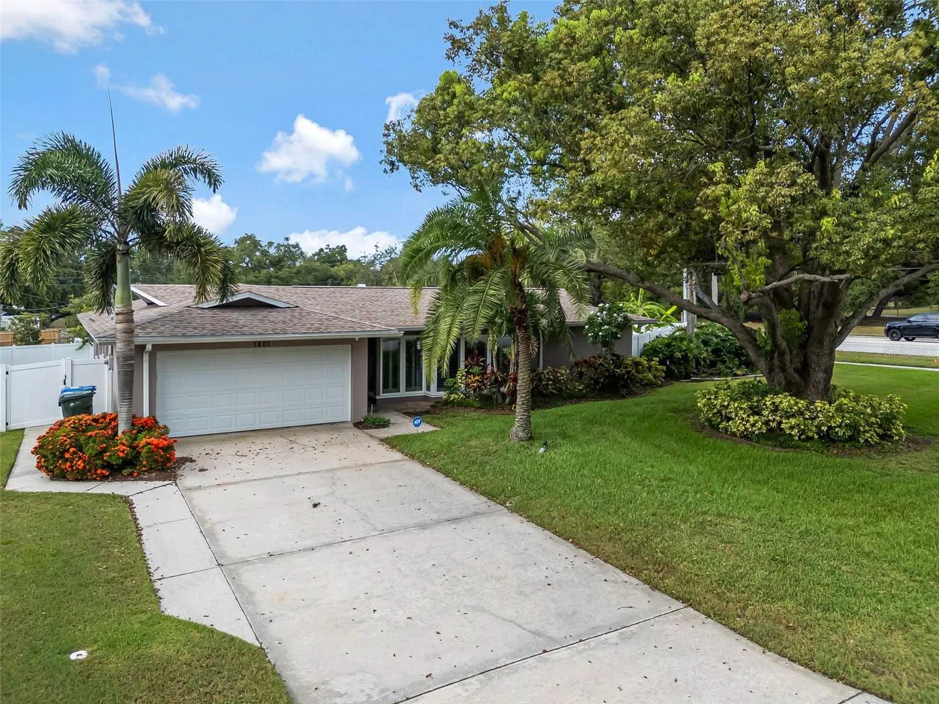 1801 Oak Park Drive N Clearwater FL 33764