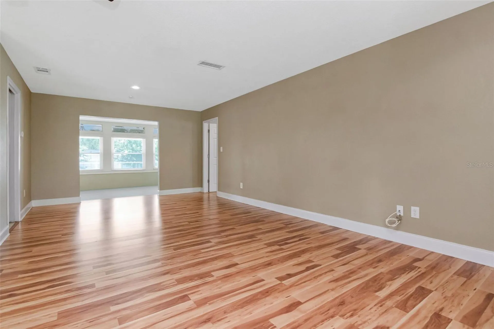 1801 Oak Park Drive N Clearwater FL 33764