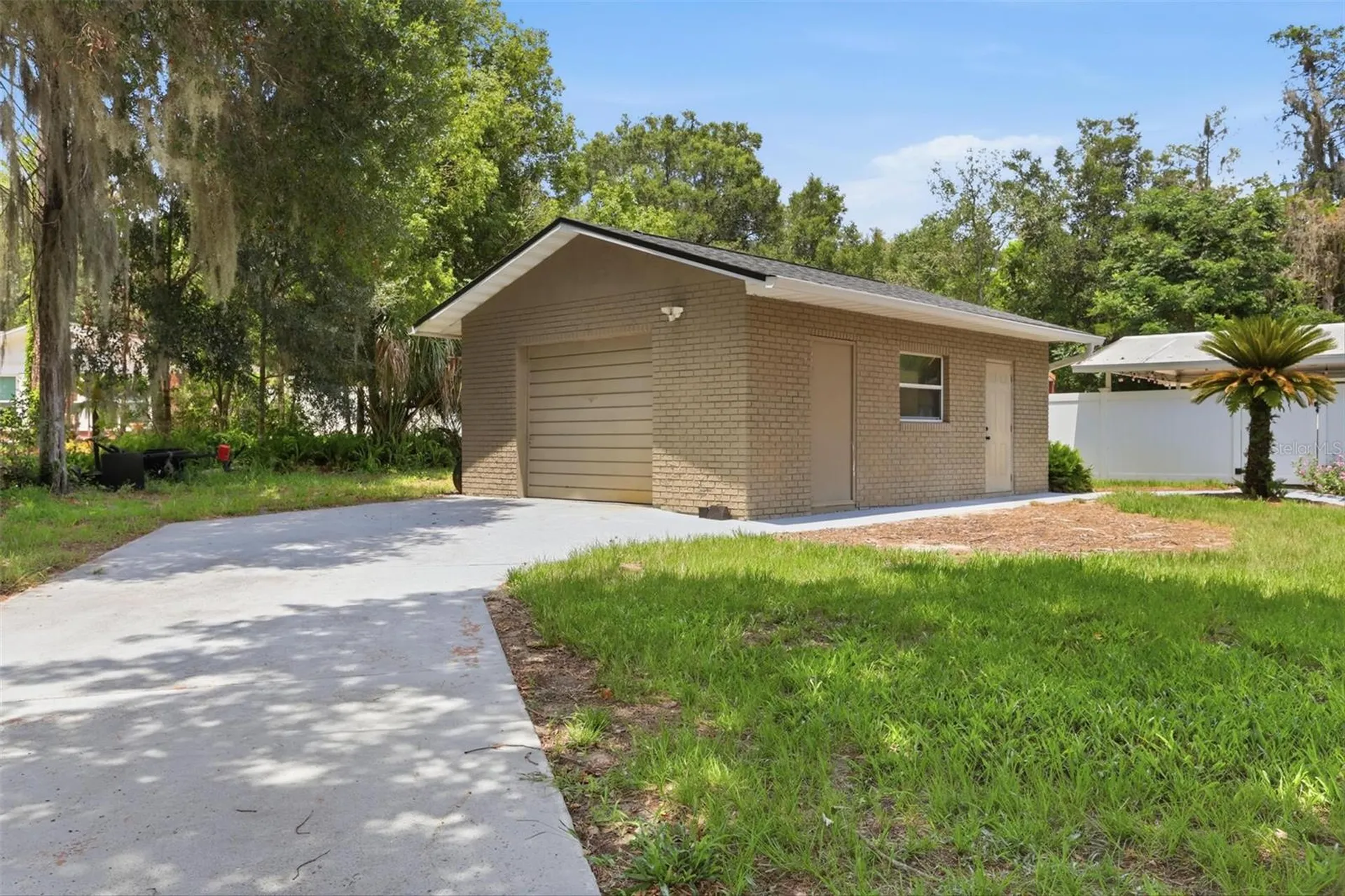 1570 Glenwood Road Deland FL 32720