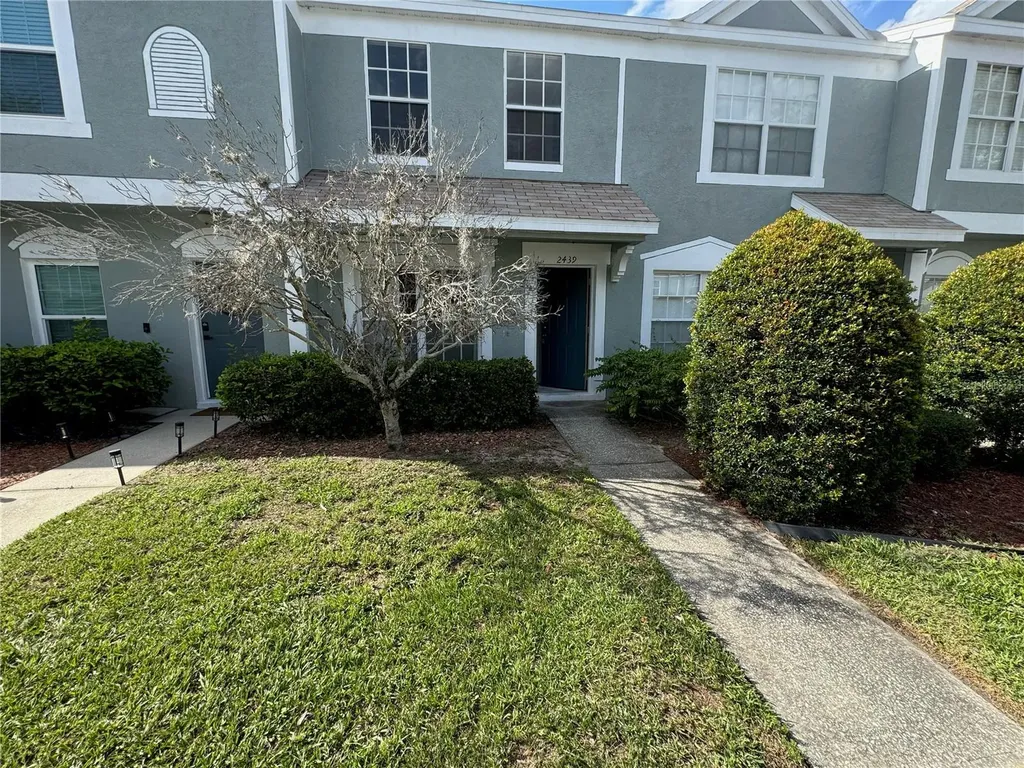2439 Lake Woodberry Circle Brandon FL 33510