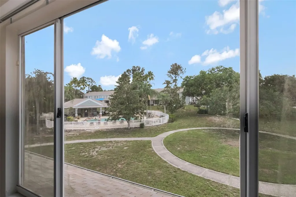 2439 Lake Woodberry Circle Brandon FL 33510