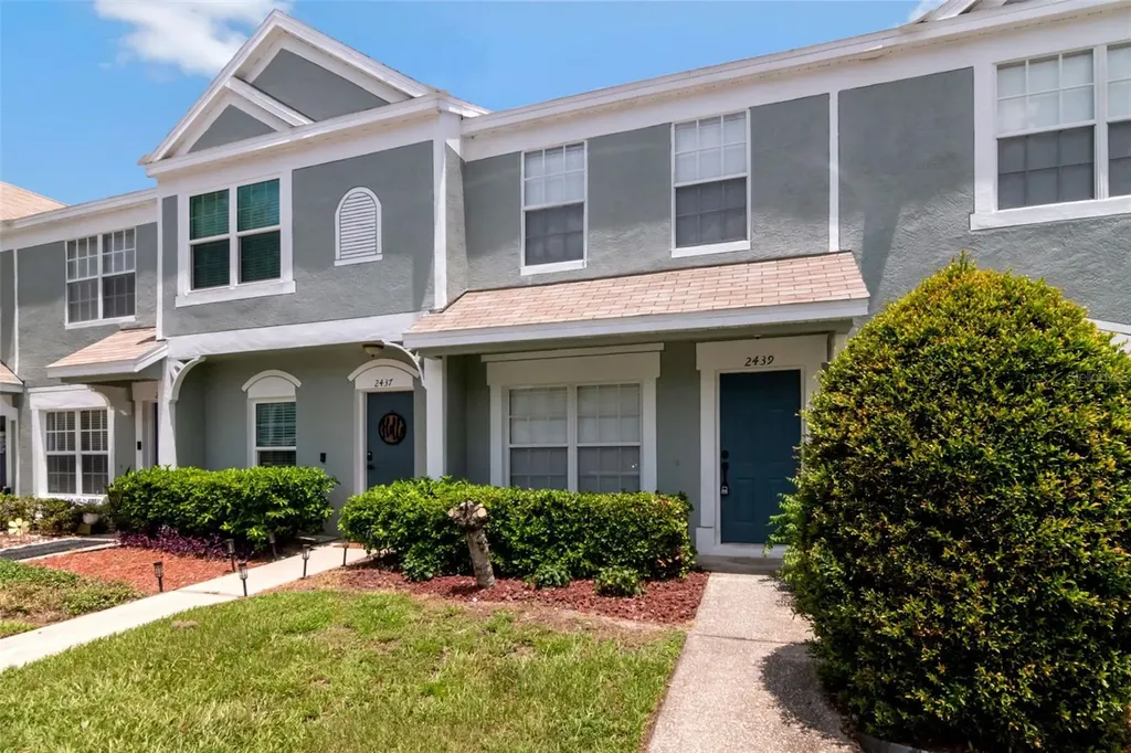 2439 Lake Woodberry Circle Brandon FL 33510
