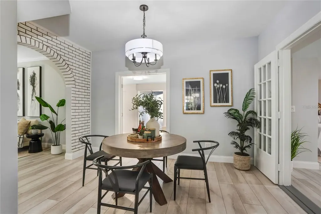 1960 Mckinley Street Clearwater FL 33765