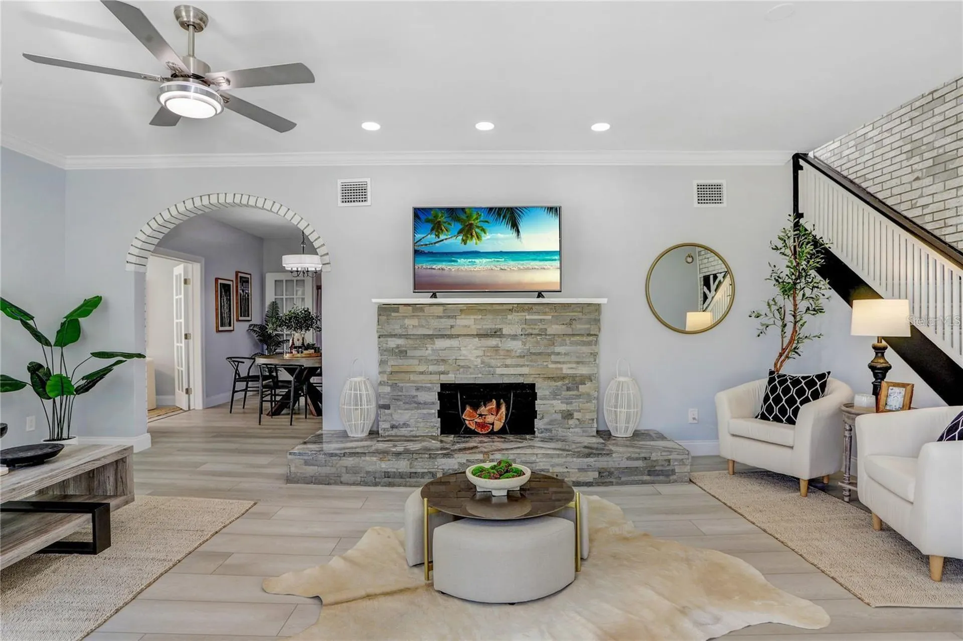 1960 Mckinley Street Clearwater FL 33765