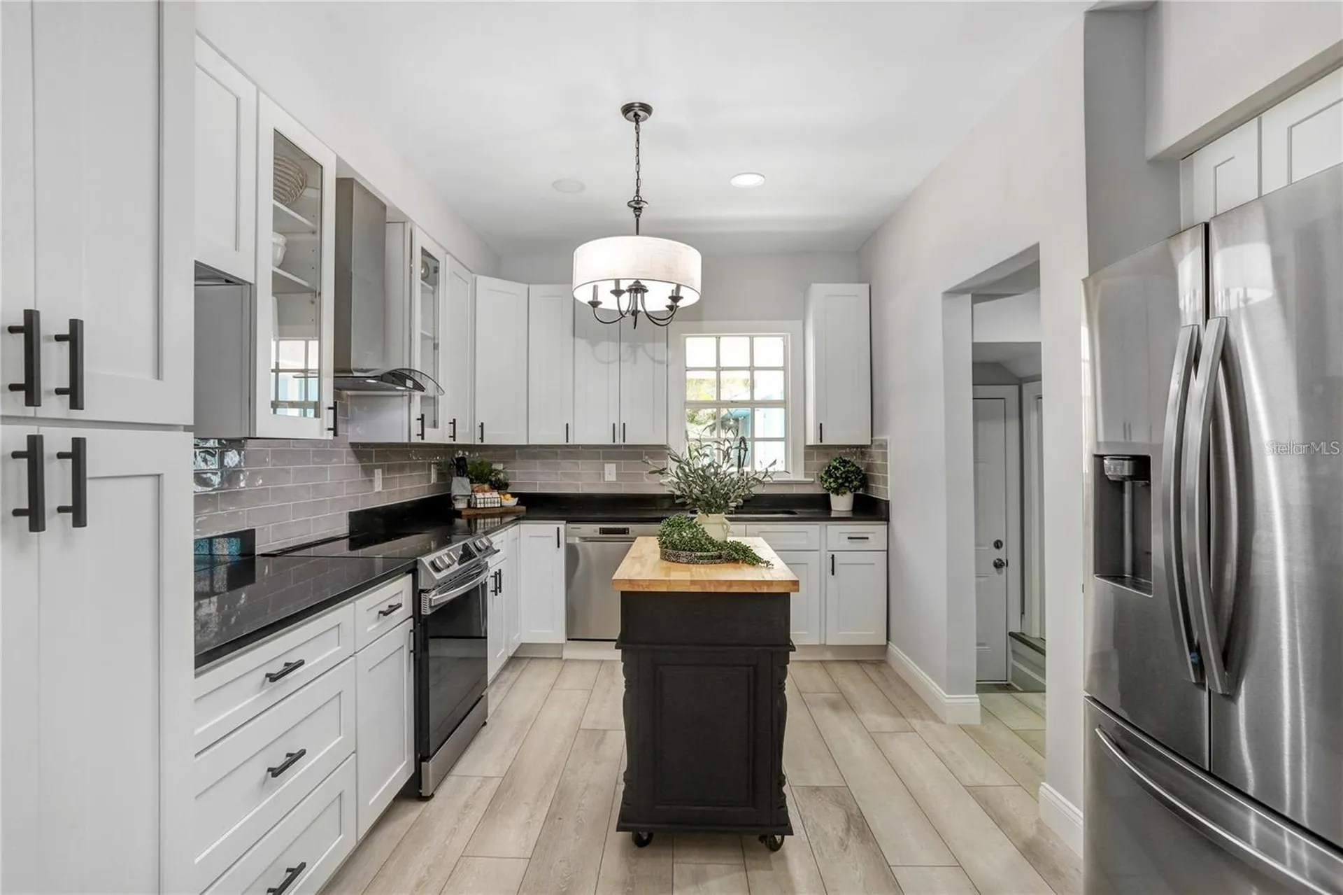 1960 Mckinley Street Clearwater FL 33765