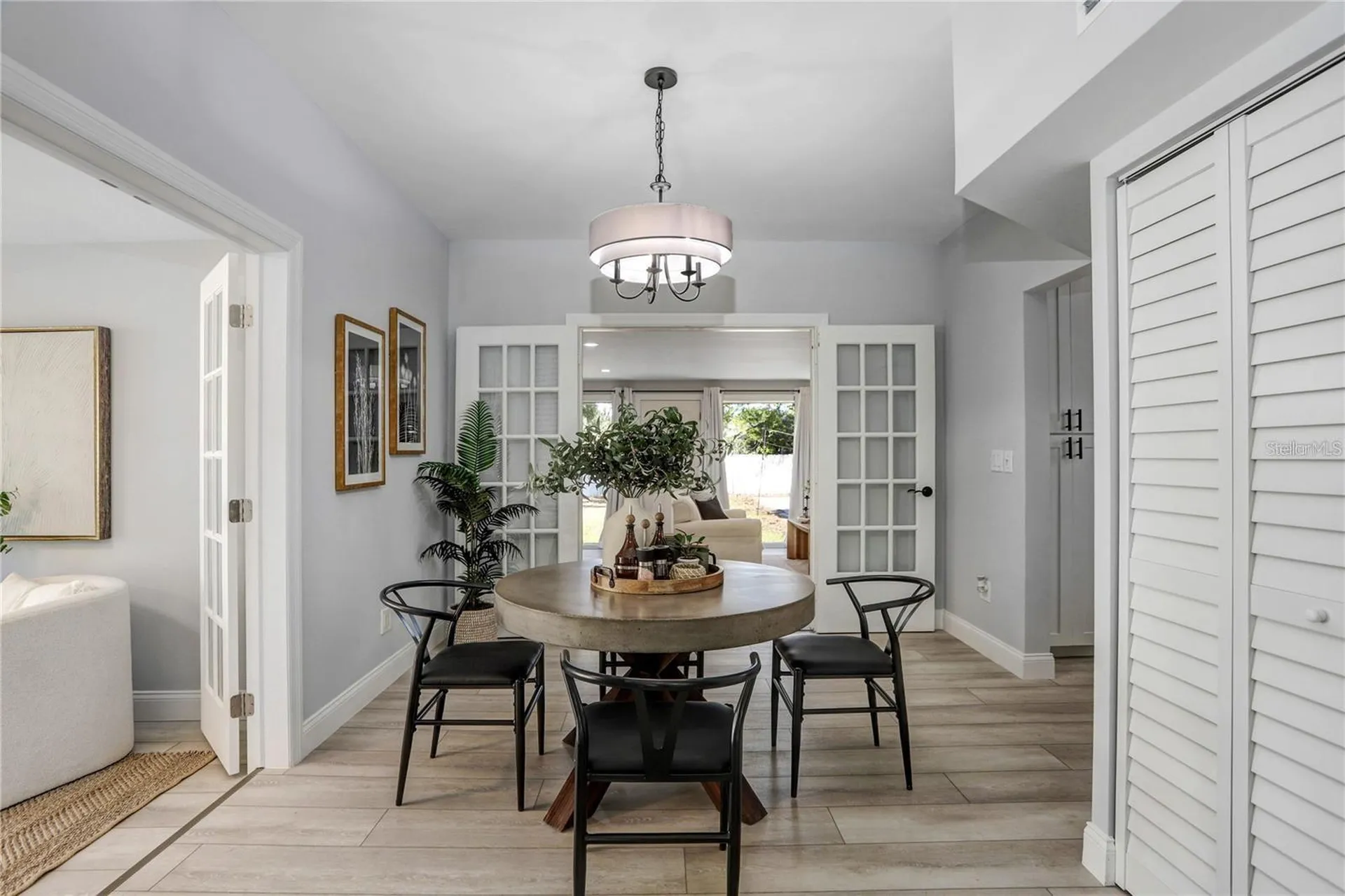 1960 Mckinley Street Clearwater FL 33765