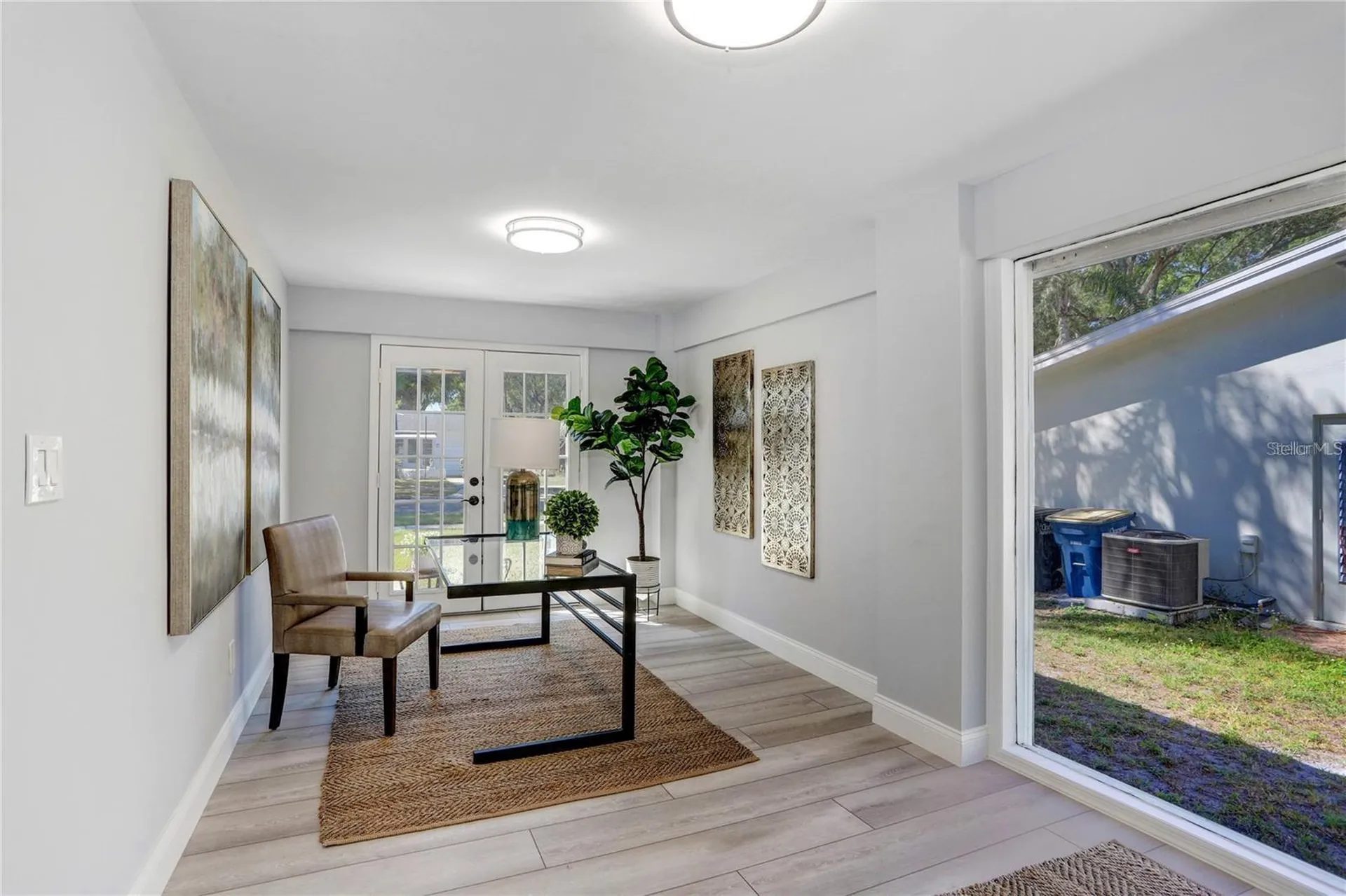 1960 Mckinley Street Clearwater FL 33765