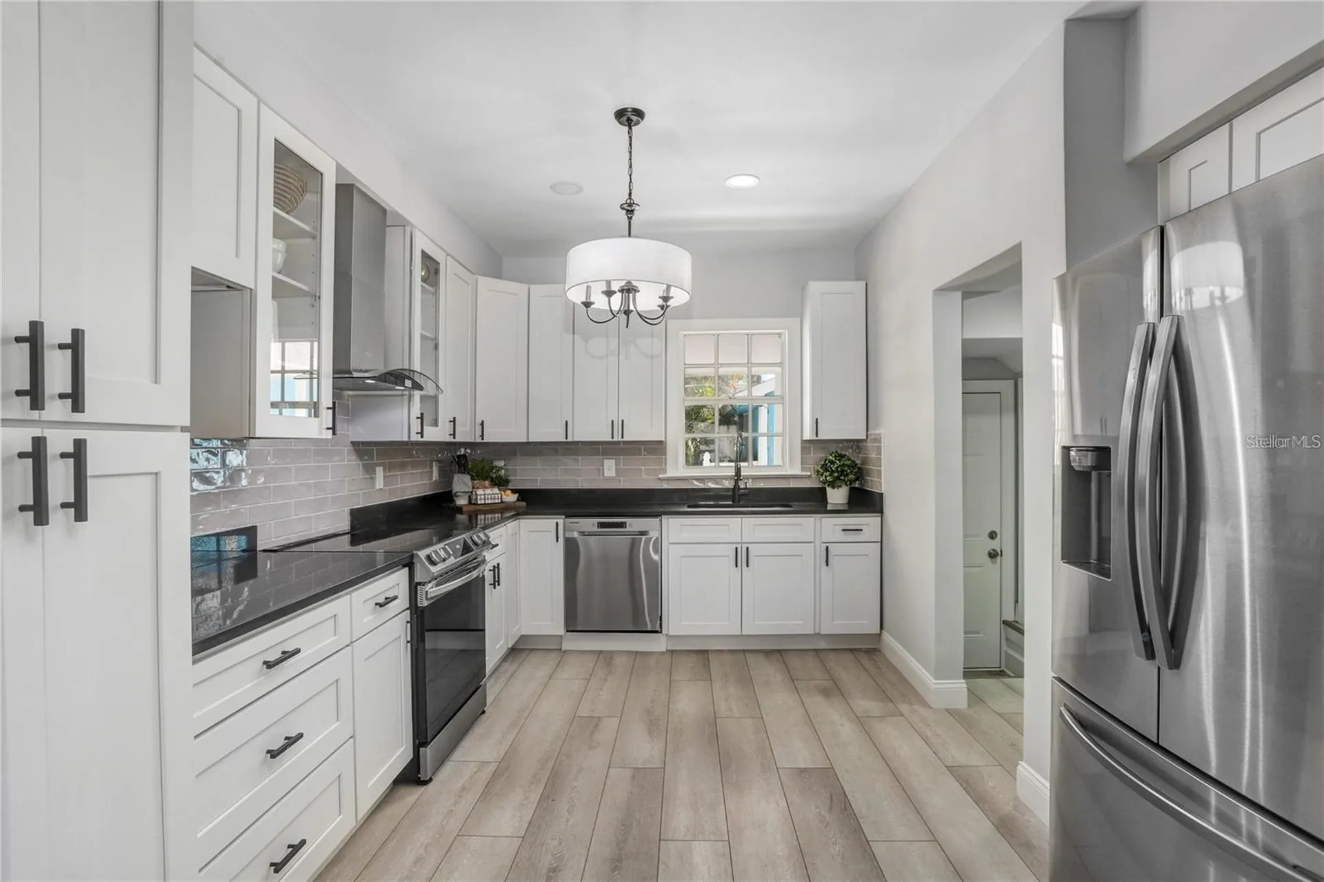1960 Mckinley Street Clearwater FL 33765