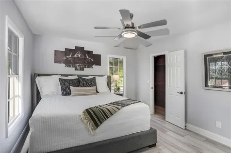 1960 Mckinley Street Clearwater FL 33765