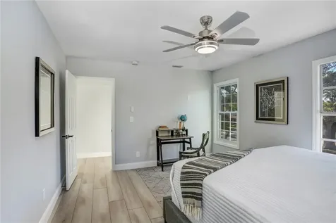 1960 Mckinley Street Clearwater FL 33765