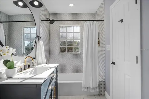 1960 Mckinley Street Clearwater FL 33765