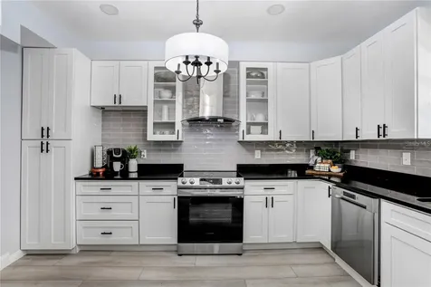 1960 Mckinley Street Clearwater FL 33765